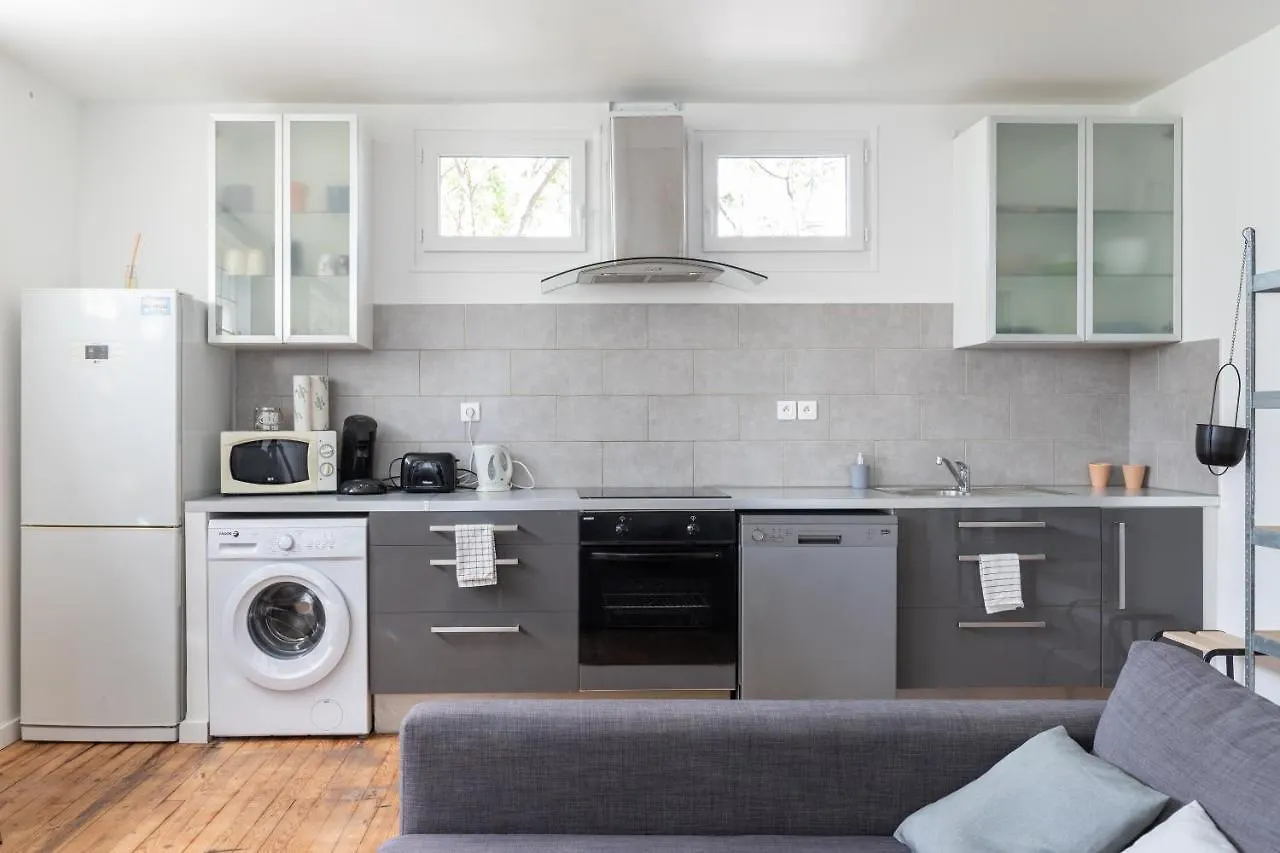 *Le Cosy* 3 Chambres Hypercentre - Parking - Wifi Avignon Apartment