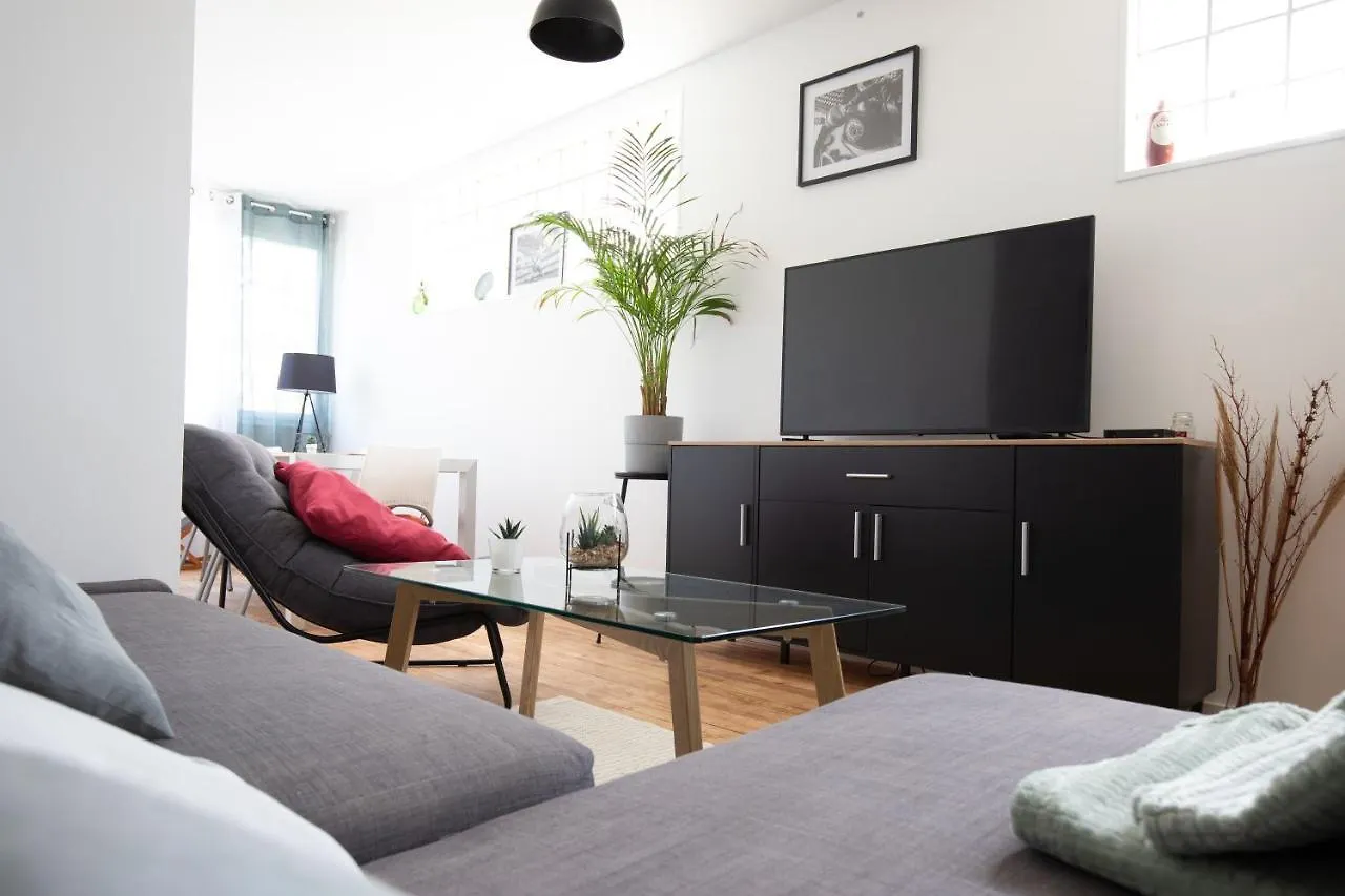 *Le Cosy* 3 Chambres Hypercentre - Parking - Wifi Avignon 0*,  France