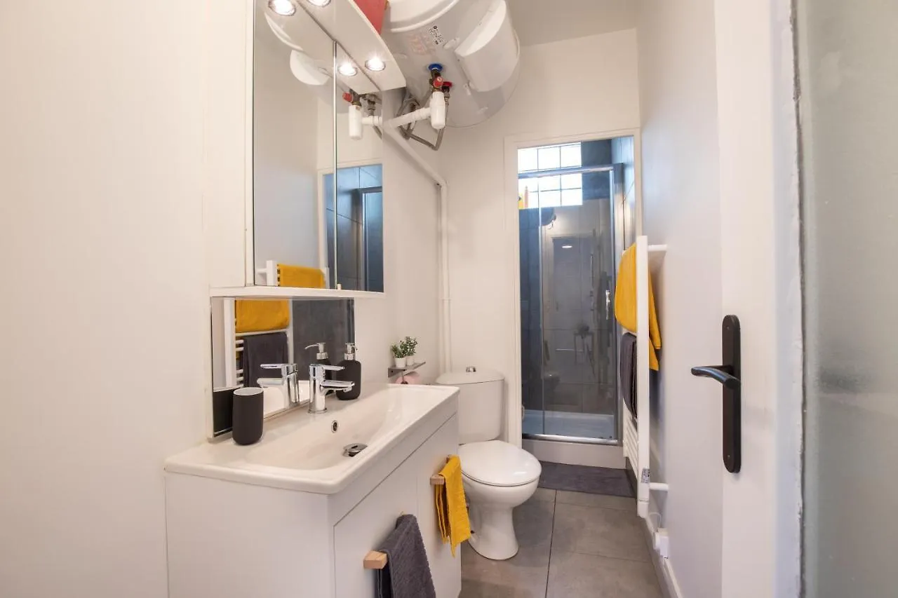 *Le Cosy* 3 Chambres Hypercentre - Parking - Wifi Avignon Apartment